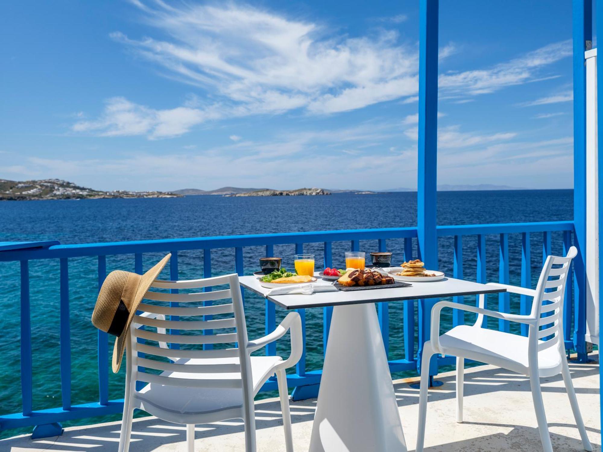 Mykonos Town Bluetopia Suites מראה חיצוני תמונה